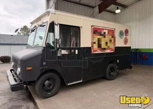 2002 Workhorse Coffee & Beverage Truck Concession Window Oregon Diesel Engine for Sale