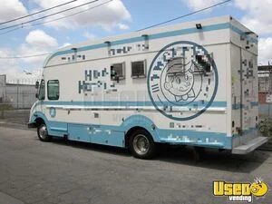 2002 Workhorse P42 All-purpose Food Truck Backup Camera California for Sale
