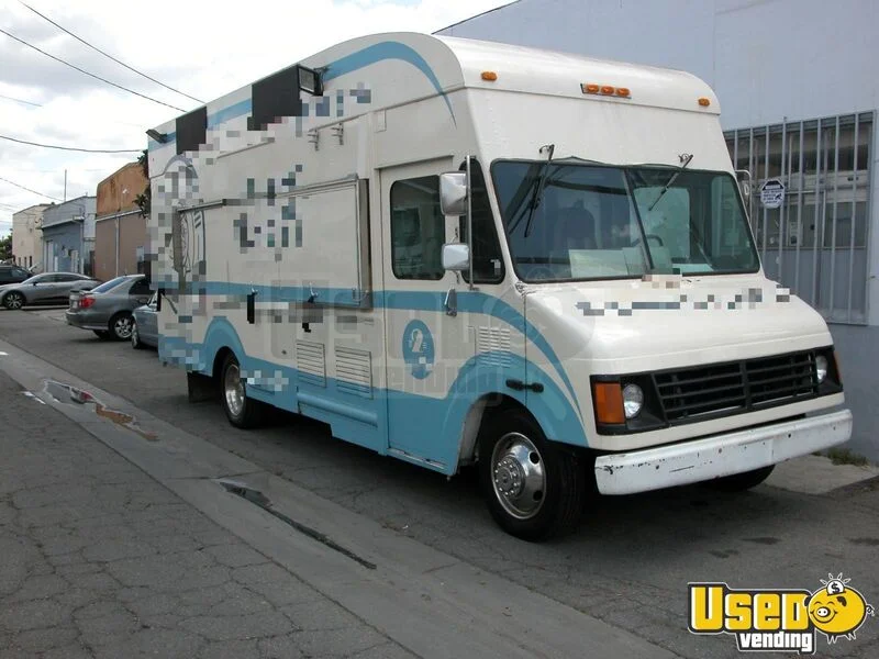 2002 Workhorse P42 All-purpose Food Truck California for Sale