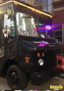 2002 Workhorse-p42 All-purpose Food Truck Diamond Plated Aluminum Flooring Wisconsin for Sale