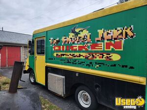 2002 Workhorse P42 All-purpose Food Truck Removable Trailer Hitch Indiana Gas Engine for Sale