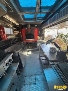 2002 Workhorse Pizza Food Truck Stainless Steel Wall Covers Colorado Diesel Engine for Sale
