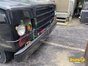 2002 Workhorse Step Van Kitchen Food Truck All-purpose Food Truck 54 Rhode Island Diesel Engine for Sale