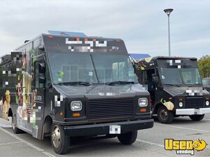 2002 Workhorse Step Van Kitchen Food Truck All-purpose Food Truck Cabinets California Gas Engine for Sale