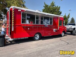 2002 Workhorse Step Van Kitchen Food Truck All-purpose Food Truck Concession Window Wyoming Diesel Engine for Sale