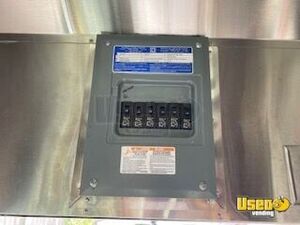 2002 Workhorse Step Van Kitchen Food Truck All-purpose Food Truck Exterior Work Lights Rhode Island Diesel Engine for Sale