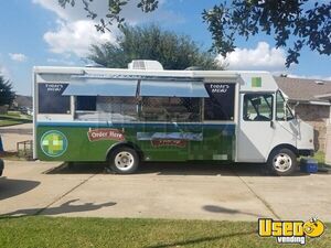 2002 Workhorse Van All-purpose Food Truck Texas Gas Engine for Sale