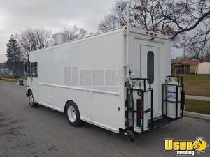 2003 1652sc All-purpose Food Truck Insulated Walls Indiana Diesel Engine for Sale