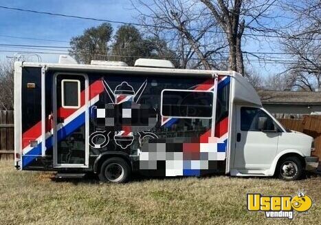 2003 2003 Chevrolet Rv Mobile Hair & Nail Salon Truck Texas Gas Engine for Sale