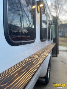 2003 All-purpose Food Truck All-purpose Food Truck Exterior Lighting North Carolina Gas Engine for Sale