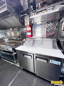 2003 All-purpose Food Trucks All-purpose Food Truck Refrigerator Virginia Gas Engine for Sale