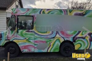 2003 Beverage Truck Coffee & Beverage Truck Ohio Diesel Engine for Sale