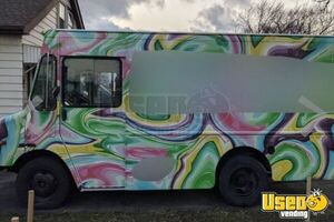 2003 28' Workhorse Step Van Beverage Truck | Used Mobile Drinks Unit for Sale in Ohio!