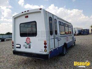 2003 C5500 Shuttle Bus Shuttle Bus Gas Engine Texas Gas Engine for Sale