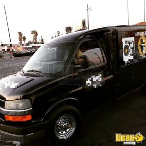 2003 Chevy Other Mobile Business Removable Trailer Hitch California Gas Engine for Sale
