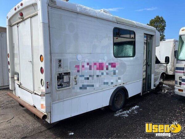 2003 Coachman 450 Dog Grooming Van Pet Care / Veterinary Truck Colorado Gas Engine for Sale