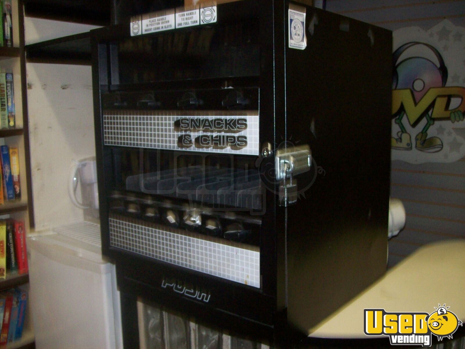 USI Seaga Savamco Vending Machines for Sale in Illinois