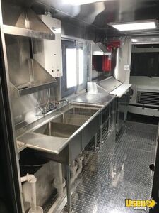 2003 Custom Built Kitchen Food Truck All-purpose Food Truck Concession Window New York Diesel Engine for Sale
