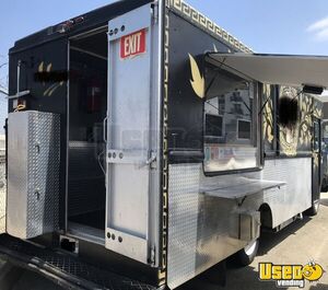 2003 Diesel Kitchen Food Truck All-purpose Food Truck California Diesel Engine for Sale