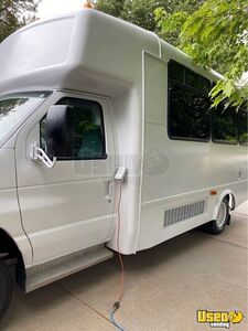 2003 E-350 All-purpose Food Truck All-purpose Food Truck Shore Power Cord Nebraska Gas Engine for Sale
