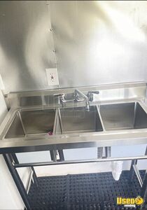 2003 E-450 All-purpose Food Truck Breaker Panel Michigan Diesel Engine for Sale
