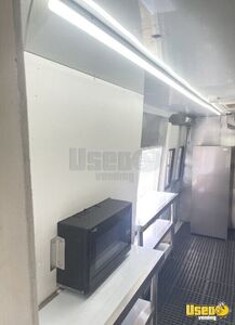 2003 E-450 All-purpose Food Truck Fire Extinguisher Michigan Diesel Engine for Sale