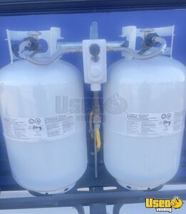 2003 E-450 All-purpose Food Truck Hand-washing Sink Michigan Diesel Engine for Sale