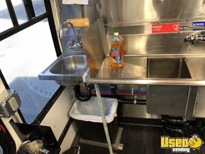 2003 E-450 Coffee Vending Truck Coffee & Beverage Truck Hot Water Heater Washington Diesel Engine for Sale