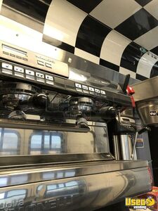 2003 E-450 Coffee Vending Truck Coffee & Beverage Truck Refrigerator Washington Diesel Engine for Sale