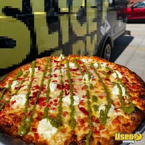 2003 E-450 Pizza Truck Pizza Food Truck Exterior Lighting Iowa Diesel Engine for Sale
