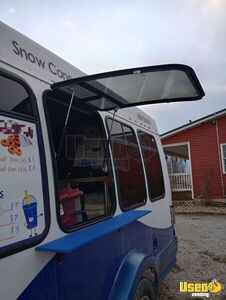 2003 E350 Snowball Truck Concession Window Ohio for Sale