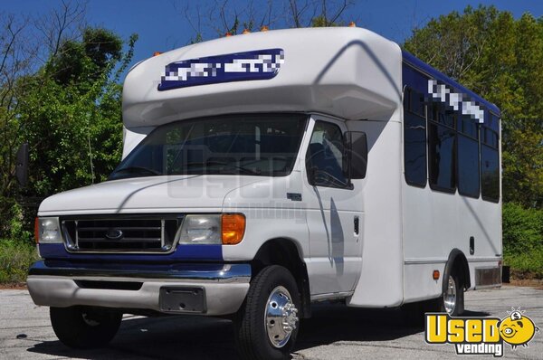 2003 E350 Super Duty Shuttle Bus Georgia Gas Engine for Sale