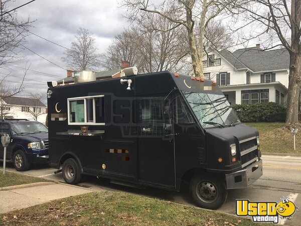 2003 E450 Kitchen Food Truck All-purpose Food Truck Pennsylvania Gas Engine for Sale