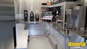 2003 E450 Stepside Coffee / Smoothie Truck Coffee & Beverage Truck Commercial Blender / Juicer Texas Gas Engine for Sale