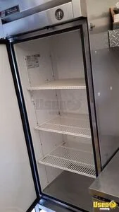 2003 E450 Stepside Coffee / Smoothie Truck Coffee & Beverage Truck Fresh Water Tank Texas Gas Engine for Sale