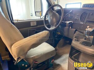 2003 E450 Super Duty Cutaway All-purpose Food Truck Exterior Customer Counter Iowa Gas Engine for Sale