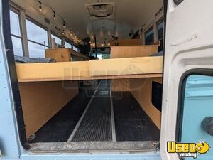 2003 E550 Coffee & Beverage Truck Work Table Tennessee Diesel Engine for Sale