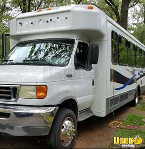 2003 E550 Mobile Home Shuttle Bus Shuttle Bus Louisiana Diesel Engine for Sale