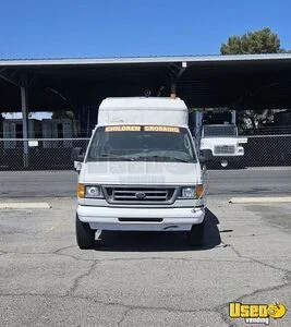 2003 Econoline E-350 Ice Cream Truck Concession Window Nevada Gas Engine for Sale