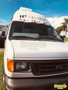 2003 Econoline Pet Care / Veterinary Truck Air Conditioning Florida for Sale