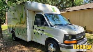 2003 Express 3500 Mobile Pet Care Truck Pet Care / Veterinary Truck Florida Gas Engine for Sale