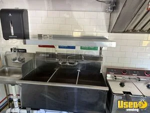 2003 Express G3500 All-purpose Food Truck Stainless Steel Wall Covers Pennsylvania for Sale