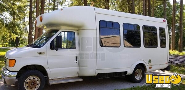 2003 F-450 Shuttle Bus Shuttle Bus Montana for Sale