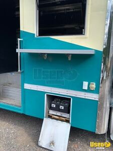 2003 Fl60 Kitchen Food Cab Truck All-purpose Food Truck Generator Connecticut Diesel Engine for Sale