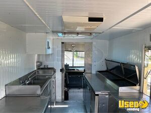 2003 Food Truck All-purpose Food Truck Deep Freezer Georgia Diesel Engine for Sale