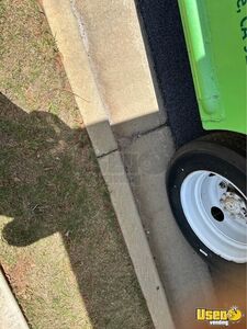 2003 Food Truck All-purpose Food Truck Electrical Outlets Georgia Diesel Engine for Sale