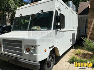 2003 36' Workhorse Diesel Food Truck with Pro-Fire Suppression for Sale in North Carolina!