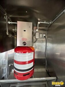 2003 Food Truck All-purpose Food Truck Prep Station Cooler Maryland Diesel Engine for Sale