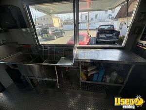 2003 Food Truck All-purpose Food Truck Propane Tank Maryland Diesel Engine for Sale