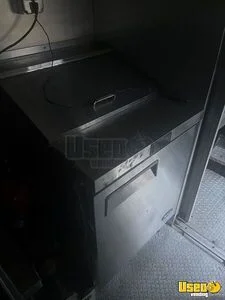 2003 Food Truck All-purpose Food Truck Stainless Steel Wall Covers Connecticut Diesel Engine for Sale